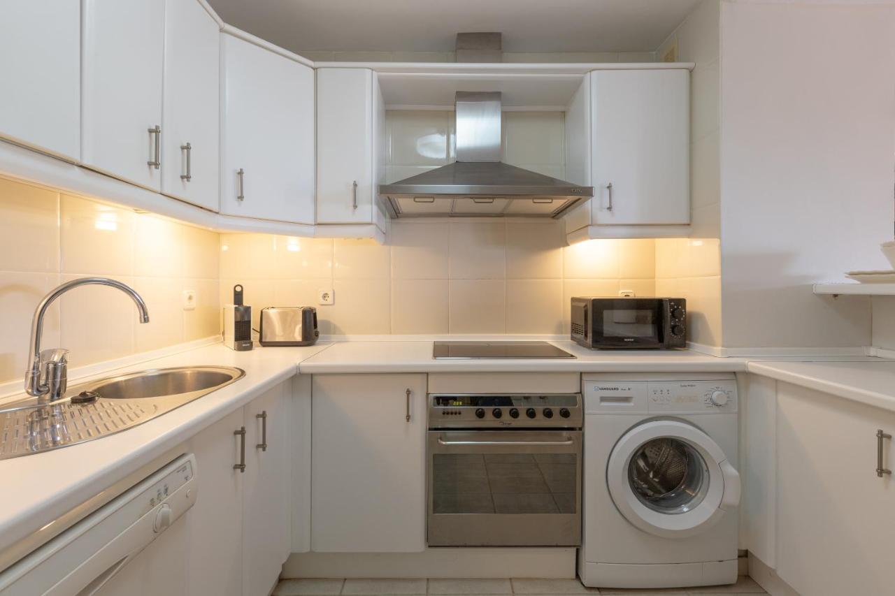 Precioso Elvira Hills. Apartemen