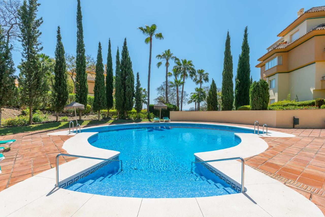 Precioso Elvira Hills. Apartemen Marbella